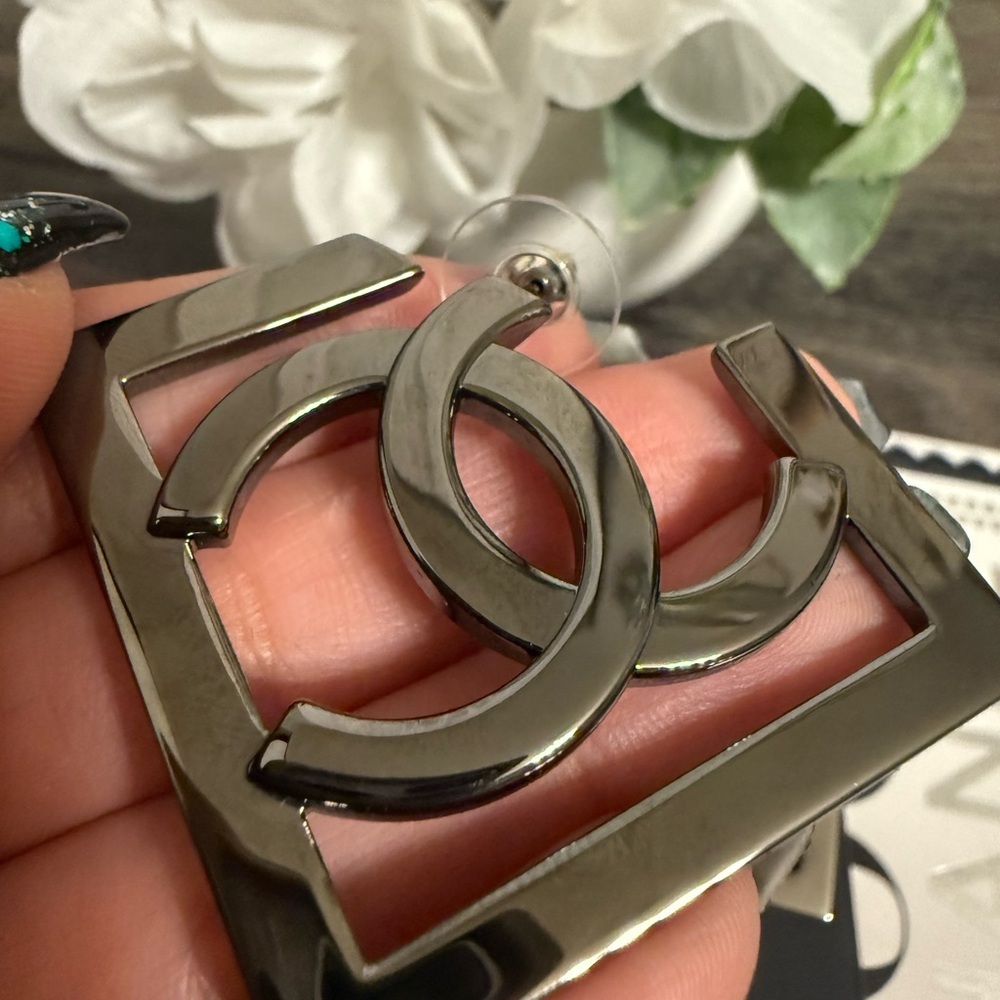 Chanel XL Oversized Grey CC Logo Square Hoop Statement Earrings - Picture 2 of 10